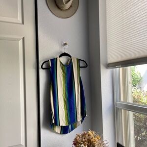 Please top size small